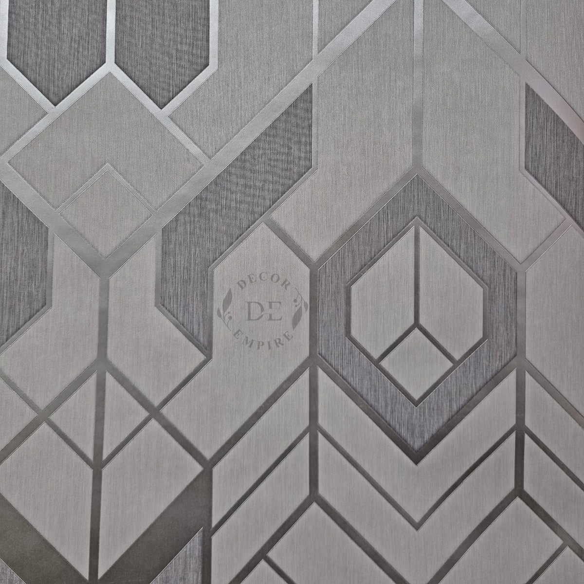 Metallic Geometry Wallpaper – Silver/ Grey / Light Grey - 11018